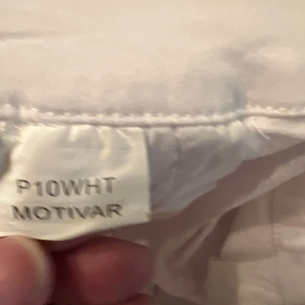 Ethyl Shorts sz 4 White Bermuda Stretch Inseam 11.5" New NWT - Picture 7 of 10